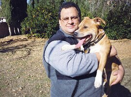 17 Junior_01_WithDog