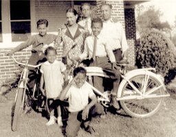22 Wiley, Julia, Paul, Pauline, Leo, Sterling, George Stuart, c.1938